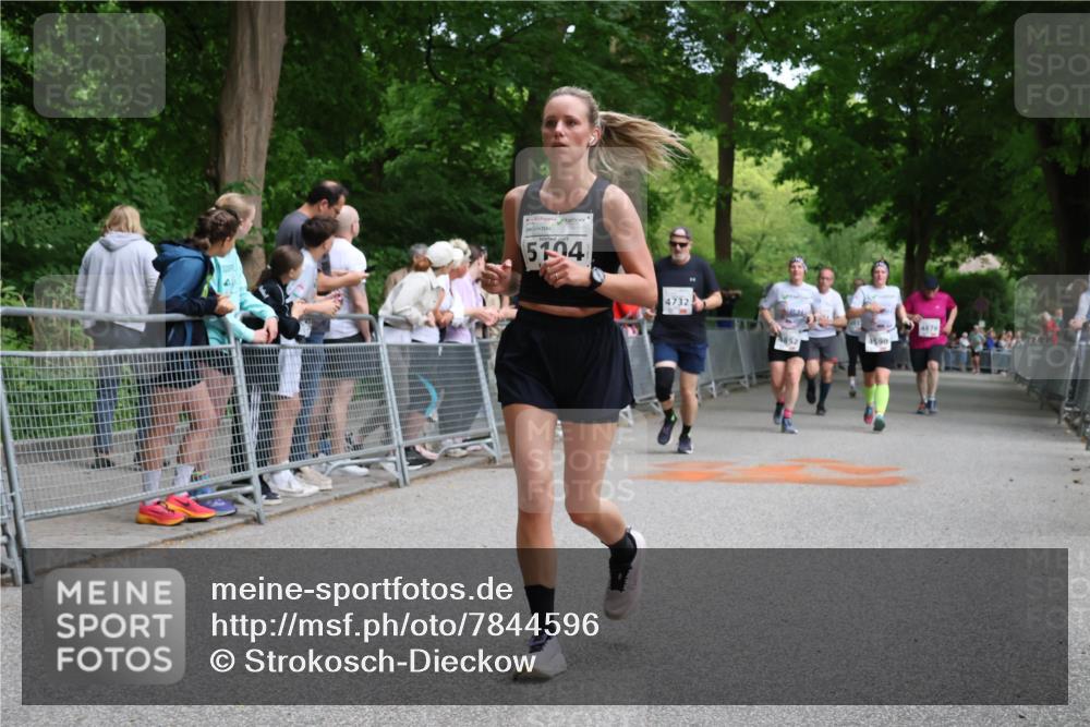 17.05.2025 - Störlauf Strokosch-Dieckow http://msf.ph/oto/7844596 17.05.2025 19:03:58 Ziel 5104, 4732, 852, 4870, 1590 meine-sportfotos.de