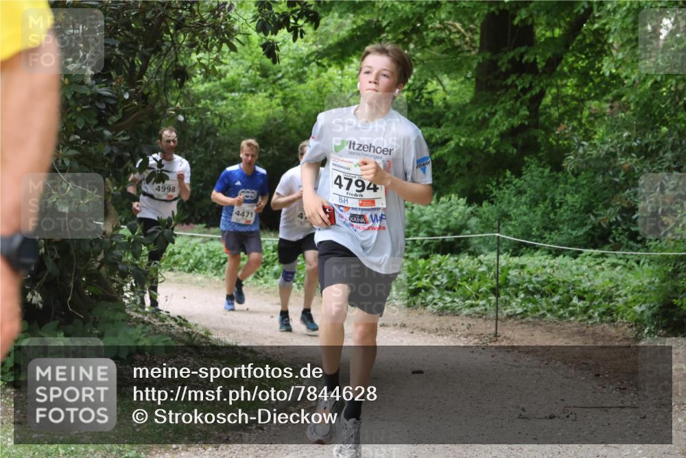 17.05.2025 - Störlauf Strokosch-Dieckow http://msf.ph/oto/7844628 17.05.2025 18:52:43 Laufen 4998, 4471, 4794 meine-sportfotos.de