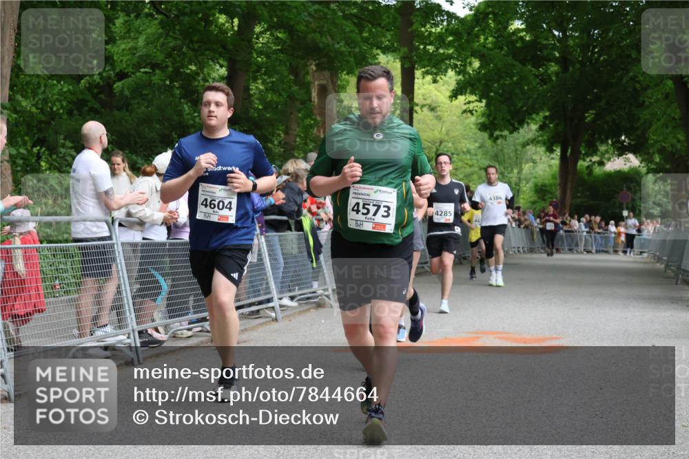 17.05.2025 - Störlauf Strokosch-Dieckow http://msf.ph/oto/7844664 17.05.2025 19:04:31 Ziel 4604, 4573, 4285, 46, 4386 meine-sportfotos.de