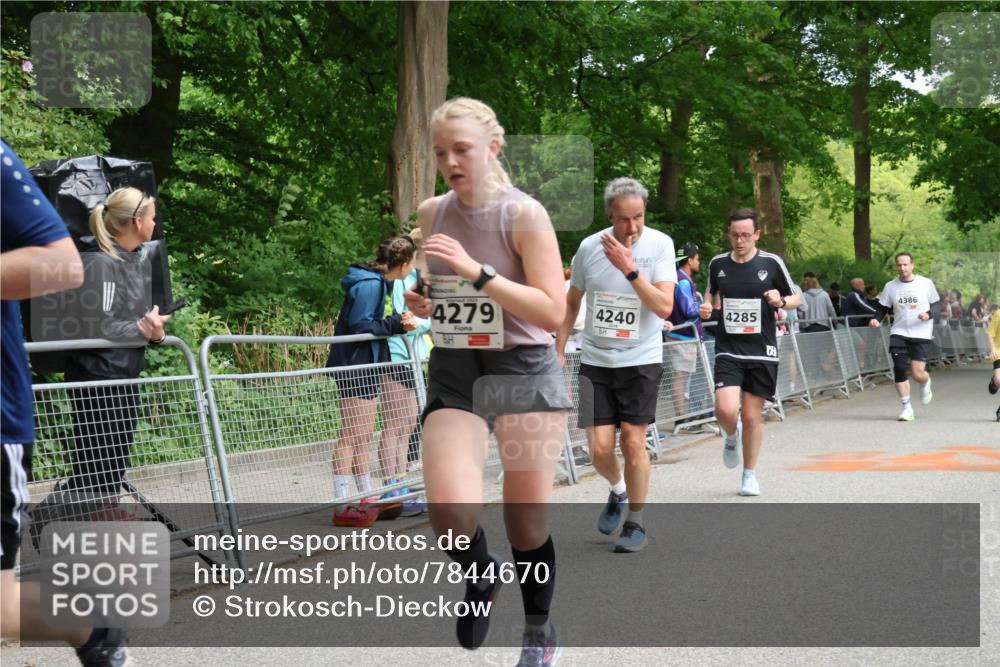 17.05.2025 - Störlauf Strokosch-Dieckow http://msf.ph/oto/7844670 17.05.2025 19:04:33 Ziel 4279, 4240, 4386, 4285 meine-sportfotos.de
