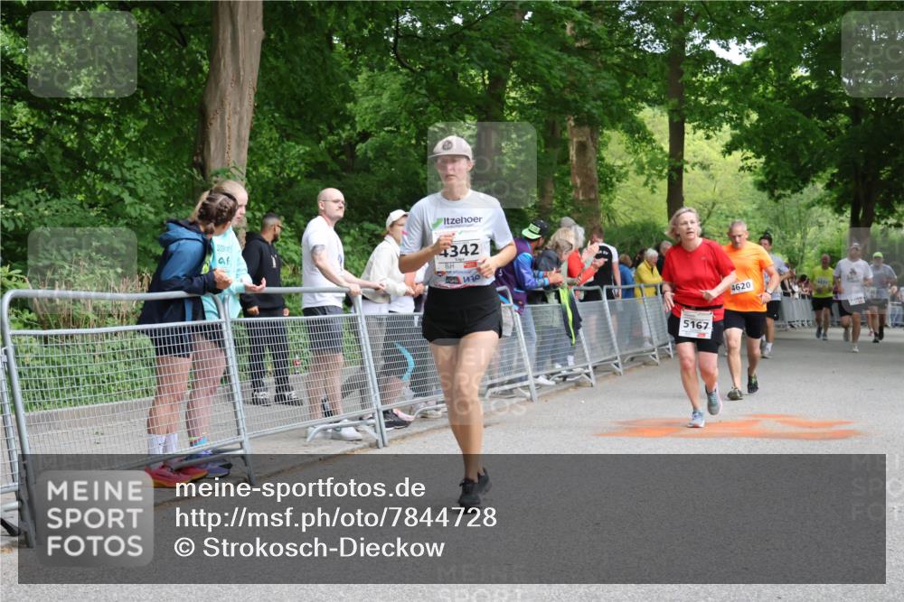 17.05.2025 - Störlauf Strokosch-Dieckow http://msf.ph/oto/7844728 17.05.2025 19:05:10 Ziel 4342, 5167, 4620, 447 meine-sportfotos.de