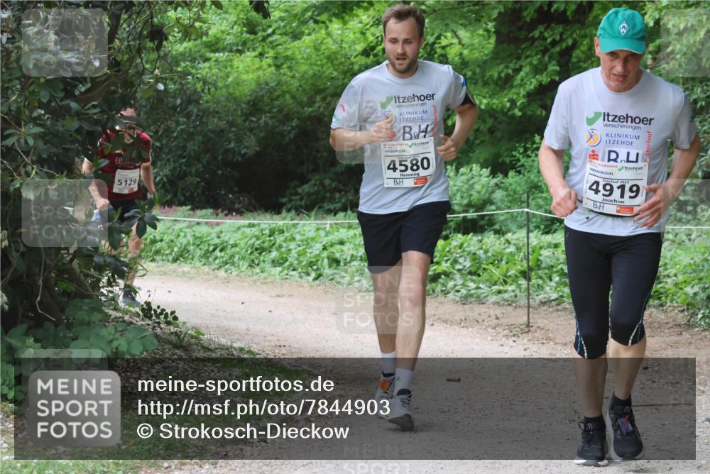 17.05.2025 - Störlauf Strokosch-Dieckow http://msf.ph/oto/7844903 17.05.2025 18:54:45 Laufen 5129, 2029, 4580, 2025, 4919 meine-sportfotos.de