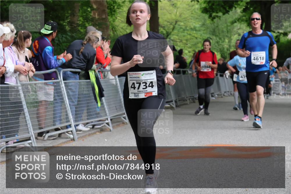 17.05.2025 - Störlauf Strokosch-Dieckow http://msf.ph/oto/7844918 17.05.2025 19:06:45 Ziel 2025, 4734, 43, 4618 meine-sportfotos.de