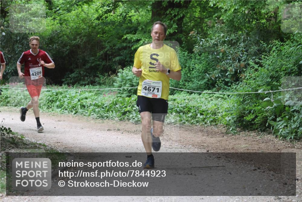 17.05.2025 - Störlauf Strokosch-Dieckow http://msf.ph/oto/7844923 17.05.2025 18:54:51 Laufen 4209, 4671 meine-sportfotos.de