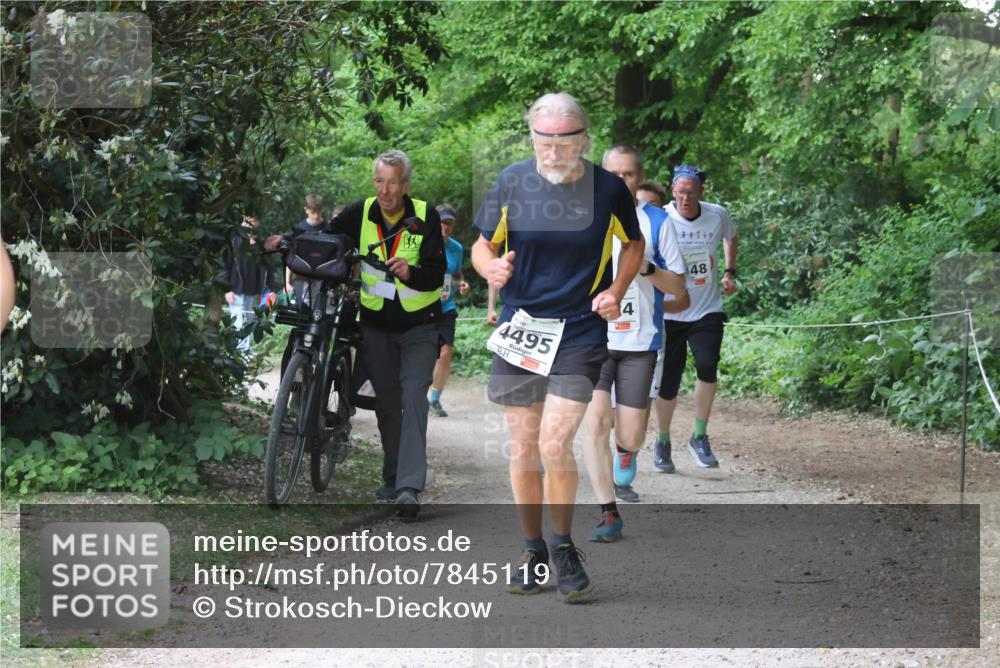 17.05.2025 - Störlauf Strokosch-Dieckow http://msf.ph/oto/7845119 17.05.2025 18:56:04 Laufen 4495, 4, 48 meine-sportfotos.de