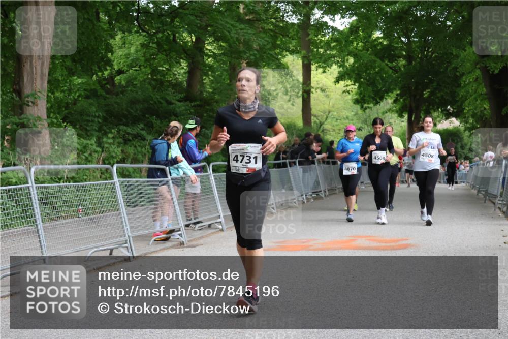 17.05.2025 - Störlauf Strokosch-Dieckow http://msf.ph/oto/7845196 17.05.2025 19:10:03 Ziel 4731, 4870, 4509, 4508 meine-sportfotos.de