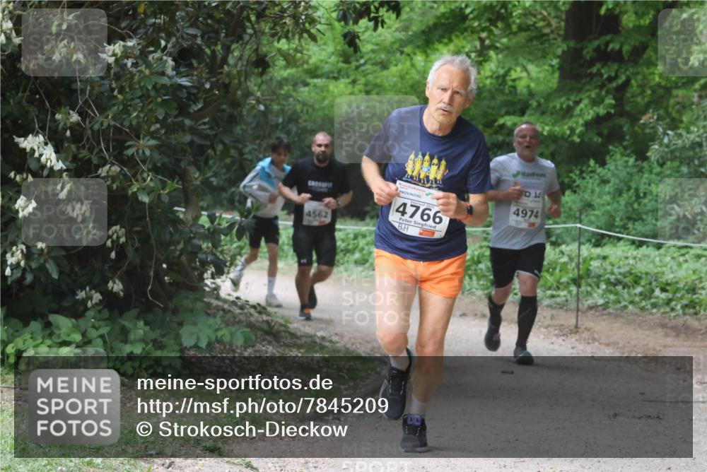17.05.2025 - Störlauf Strokosch-Dieckow http://msf.ph/oto/7845209 17.05.2025 18:56:36 Laufen 4562, 4766, 4974 meine-sportfotos.de