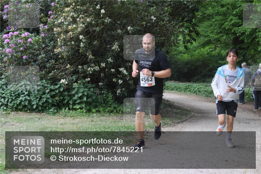 17.05.2025 - Störlauf Strokosch-Dieckow http://msf.ph/oto/7845221 17.05.2025 18:56:42 Laufen 4562 meine-sportfotos.de
