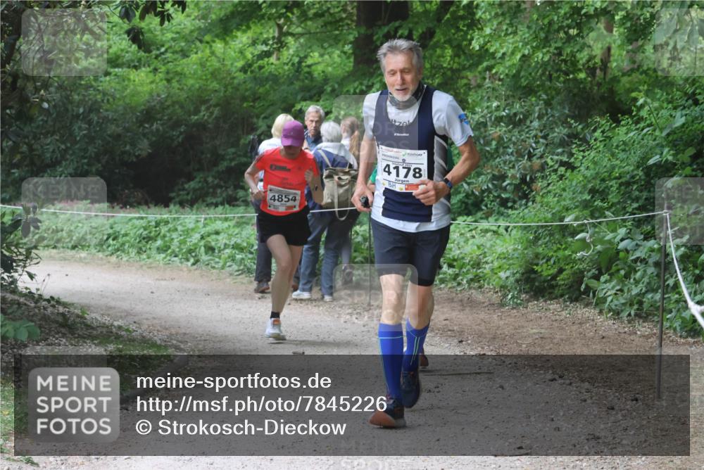 17.05.2025 - Störlauf Strokosch-Dieckow http://msf.ph/oto/7845226 17.05.2025 18:56:47 Laufen 4854, 4178 meine-sportfotos.de