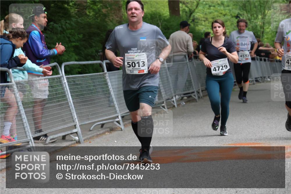 17.05.2025 - Störlauf Strokosch-Dieckow http://msf.ph/oto/7845253 17.05.2025 19:10:29 Ziel 2025, 5013, 4729, 4517, 47 meine-sportfotos.de