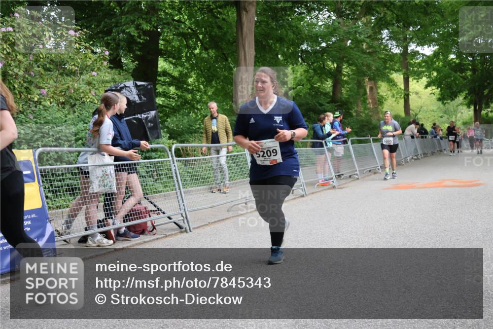 17.05.2025 - Störlauf Strokosch-Dieckow http://msf.ph/oto/7845343 17.05.2025 19:11:20 Ziel 5209, 5095 meine-sportfotos.de