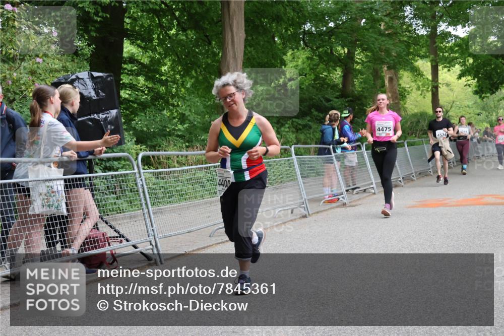 17.05.2025 - Störlauf Strokosch-Dieckow http://msf.ph/oto/7845361 17.05.2025 19:11:34 Ziel 4400, 4475, 4544, 4574, 454 meine-sportfotos.de