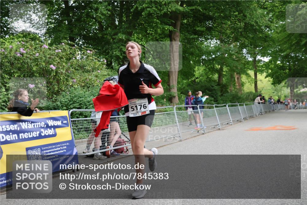 17.05.2025 - Störlauf Strokosch-Dieckow http://msf.ph/oto/7845383 17.05.2025 19:11:46 Ziel 5176 meine-sportfotos.de