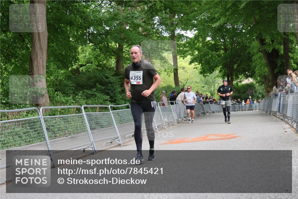 17.05.2025 - Störlauf Strokosch-Dieckow http://msf.ph/oto/7845421 17.05.2025 19:12:55 Ziel 4355, 4796 meine-sportfotos.de