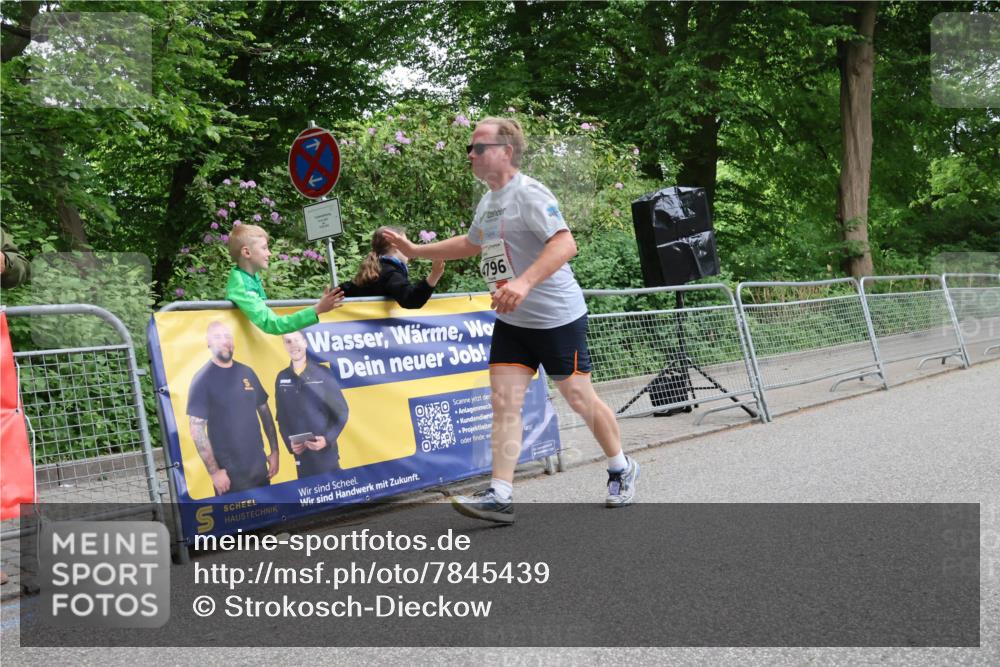 17.05.2025 - Störlauf Strokosch-Dieckow http://msf.ph/oto/7845439 17.05.2025 19:13:06 Ziel 4796 meine-sportfotos.de