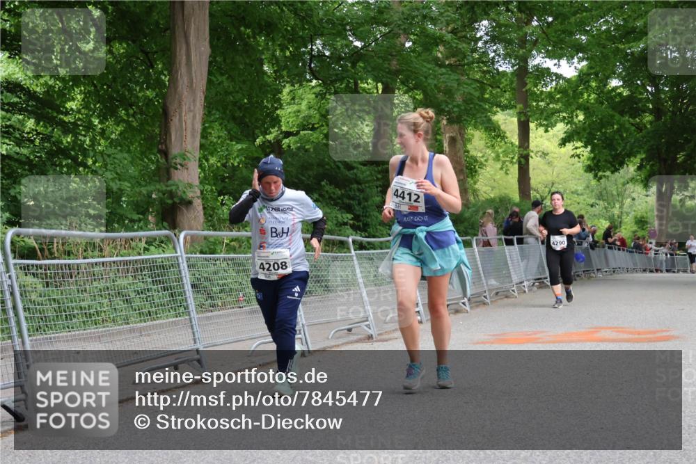 17.05.2025 - Störlauf Strokosch-Dieckow http://msf.ph/oto/7845477 17.05.2025 19:13:57 Ziel 4208, 4412, 4290 meine-sportfotos.de
