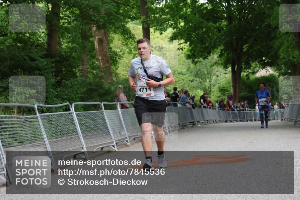 17.05.2025 - Störlauf Strokosch-Dieckow http://msf.ph/oto/7845536 17.05.2025 19:15:05 Ziel 4711, 4970 meine-sportfotos.de