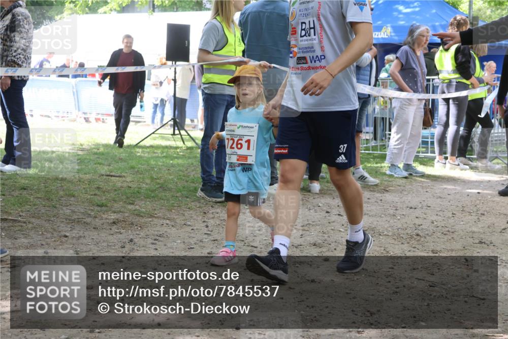 17.05.2025 - Störlauf Strokosch-Dieckow http://msf.ph/oto/7845537 17.05.2025 13:05:42 Laufen 2025, 7261, 37 meine-sportfotos.de