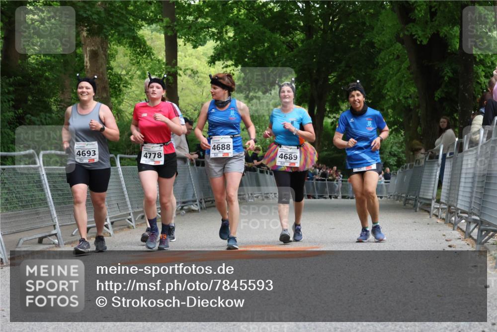17.05.2025 - Störlauf Strokosch-Dieckow http://msf.ph/oto/7845593 17.05.2025 19:16:30 Ziel 4693, 4778, 4688, 4689 meine-sportfotos.de