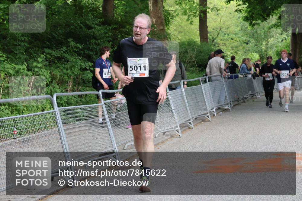 17.05.2025 - Störlauf Strokosch-Dieckow http://msf.ph/oto/7845622 17.05.2025 19:17:15 Ziel 5197, 5011, 5203, 08 meine-sportfotos.de