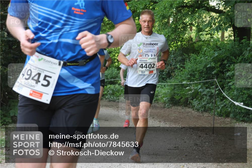 17.05.2025 - Störlauf Strokosch-Dieckow http://msf.ph/oto/7845633 17.05.2025 18:58:15 Laufen 2025, 4945, 2025, 4402 meine-sportfotos.de