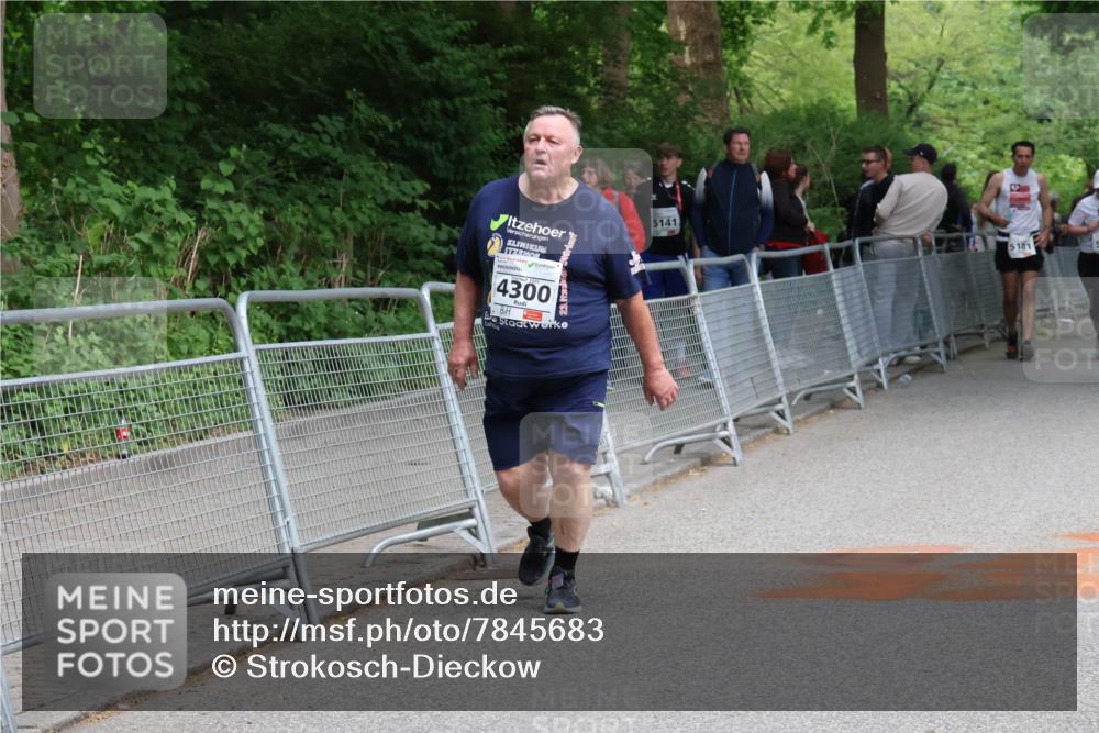 17.05.2025 - Störlauf Strokosch-Dieckow http://msf.ph/oto/7845683 17.05.2025 19:20:19 Ziel 4300, 5141, 5181 meine-sportfotos.de