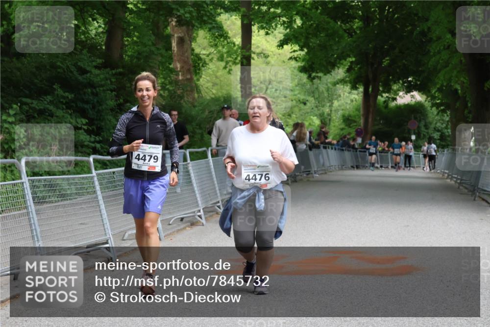 17.05.2025 - Störlauf Strokosch-Dieckow http://msf.ph/oto/7845732 17.05.2025 19:21:00 Ziel 4479, 4476 meine-sportfotos.de
