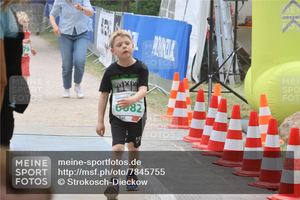 17.05.2025 - Störlauf Strokosch-Dieckow http://msf.ph/oto/7845755 17.05.2025 13:17:55 Laufen 79, 82 meine-sportfotos.de