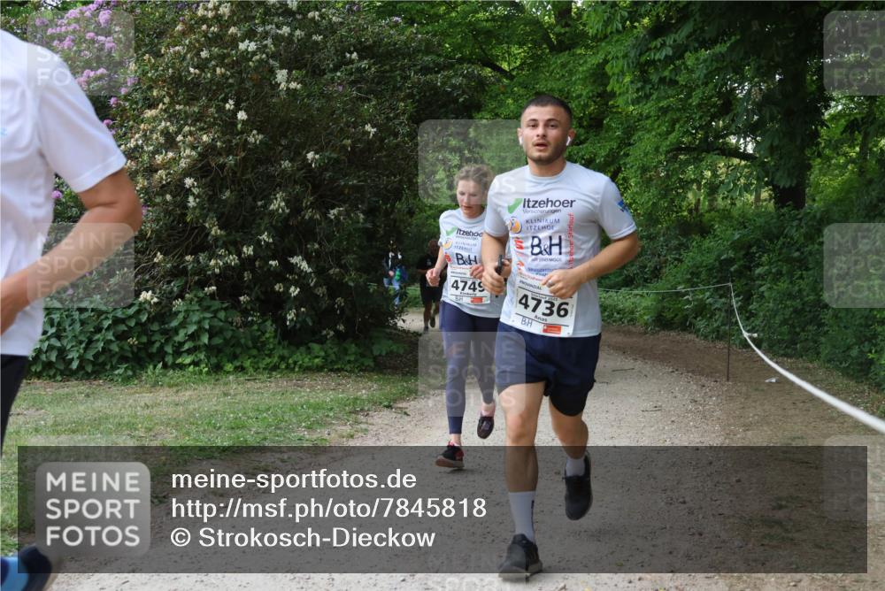 17.05.2025 - Störlauf Strokosch-Dieckow http://msf.ph/oto/7845818 17.05.2025 18:58:50 Laufen 4749, 4736 meine-sportfotos.de