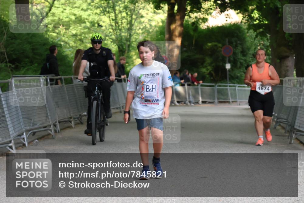 17.05.2025 - Störlauf Strokosch-Dieckow http://msf.ph/oto/7845821 17.05.2025 19:22:21 Ziel 4674 meine-sportfotos.de