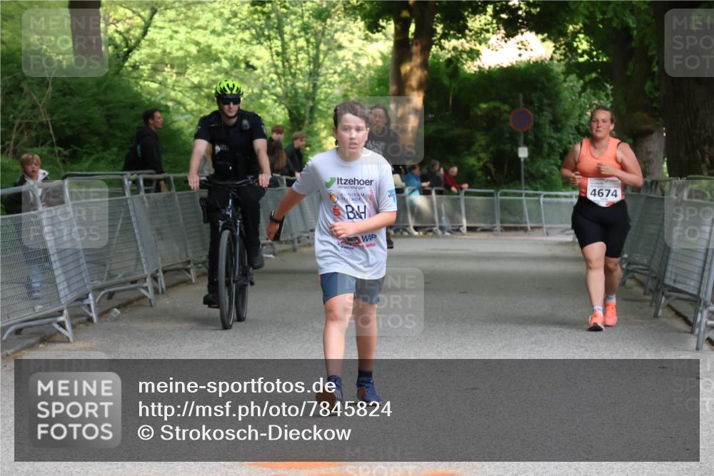 17.05.2025 - Störlauf Strokosch-Dieckow http://msf.ph/oto/7845824 17.05.2025 19:22:22 Ziel 4674 meine-sportfotos.de