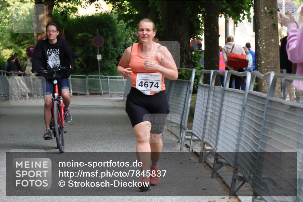 17.05.2025 - Störlauf Strokosch-Dieckow http://msf.ph/oto/7845837 17.05.2025 19:22:27 Ziel 4674 meine-sportfotos.de