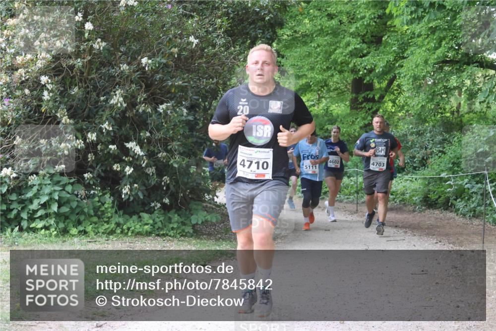 17.05.2025 - Störlauf Strokosch-Dieckow http://msf.ph/oto/7845842 17.05.2025 18:58:55 Laufen 20, 429, 4710, 4602, 5111, 4703 meine-sportfotos.de