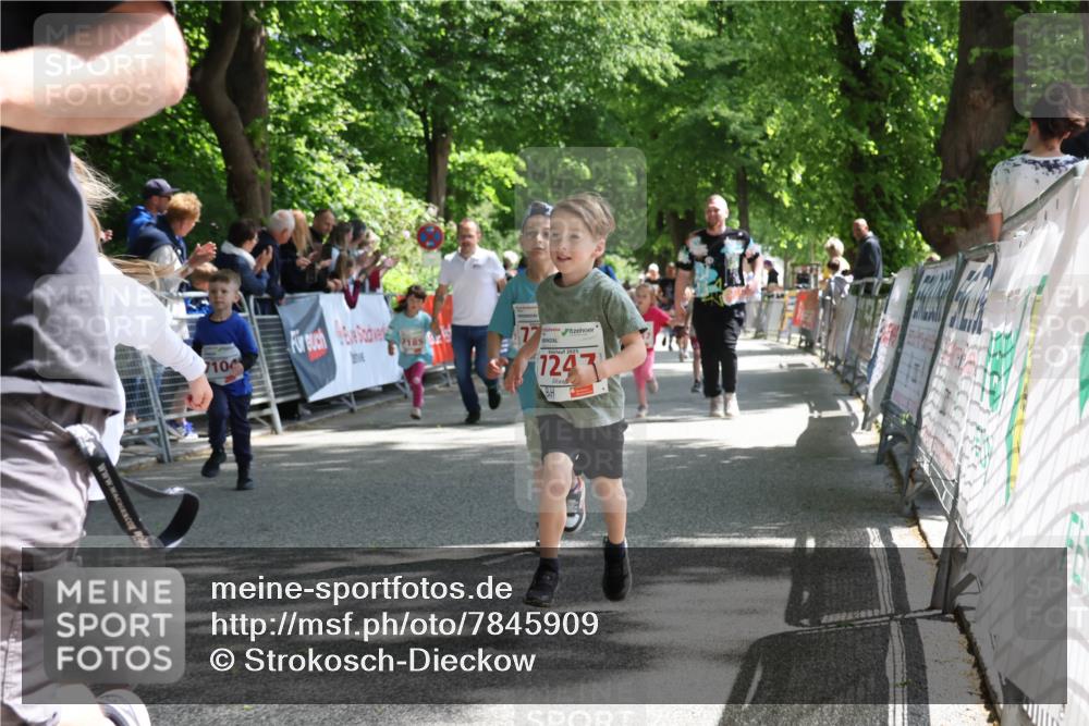17.05.2025 - Störlauf Strokosch-Dieckow http://msf.ph/oto/7845909 17.05.2025 13:01:50 Ziel 104, 7185, 2025, 7247 meine-sportfotos.de