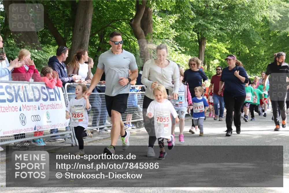 17.05.2025 - Störlauf Strokosch-Dieckow http://msf.ph/oto/7845986 17.05.2025 13:02:18 Ziel 0000, 7285, 7055, 144, 26, 7117, 10, 10 meine-sportfotos.de