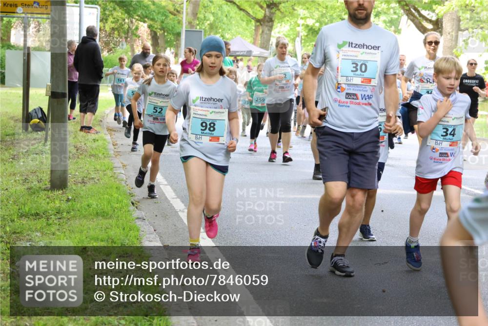17.05.2025 - Störlauf Strokosch-Dieckow http://msf.ph/oto/7846059 17.05.2025 13:31:49 Laufen 200, 161, 52, 3, 2025, 98, 259, 2025, 30, 10, 34 meine-sportfotos.de