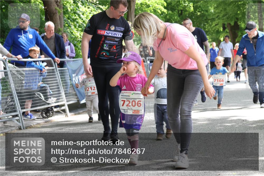 17.05.2025 - Störlauf Strokosch-Dieckow http://msf.ph/oto/7846267 17.05.2025 13:05:01 Ziel 7212, 2025, 7206, 7166 meine-sportfotos.de