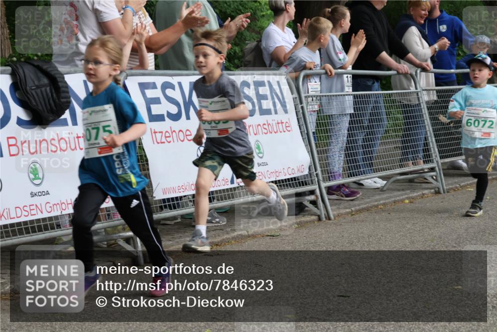 17.05.2025 - Störlauf Strokosch-Dieckow http://msf.ph/oto/7846323 17.05.2025 13:16:25 Ziel 75, 6072 meine-sportfotos.de