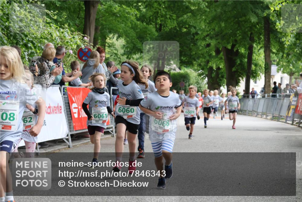 17.05.2025 - Störlauf Strokosch-Dieckow http://msf.ph/oto/7846343 17.05.2025 13:16:33 Ziel 202, 2025, 08, 621, 6061, 6060, 6009, 6023, 6068 meine-sportfotos.de