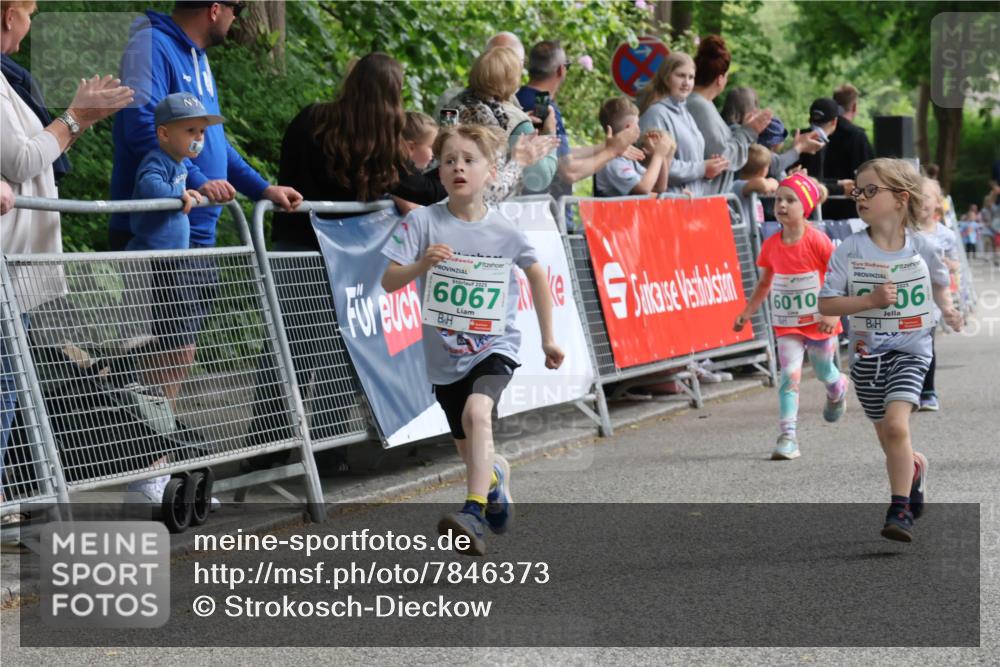 17.05.2025 - Störlauf Strokosch-Dieckow http://msf.ph/oto/7846373 17.05.2025 13:16:45 Ziel 2025, 6067, 6010, 06 meine-sportfotos.de