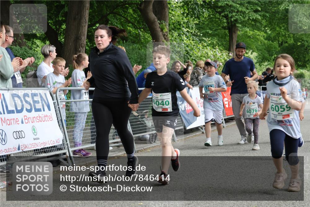 17.05.2025 - Störlauf Strokosch-Dieckow http://msf.ph/oto/7846414 17.05.2025 13:17:03 Ziel 10, 119, 2025, 6040, 6076, 2025, 6059 meine-sportfotos.de