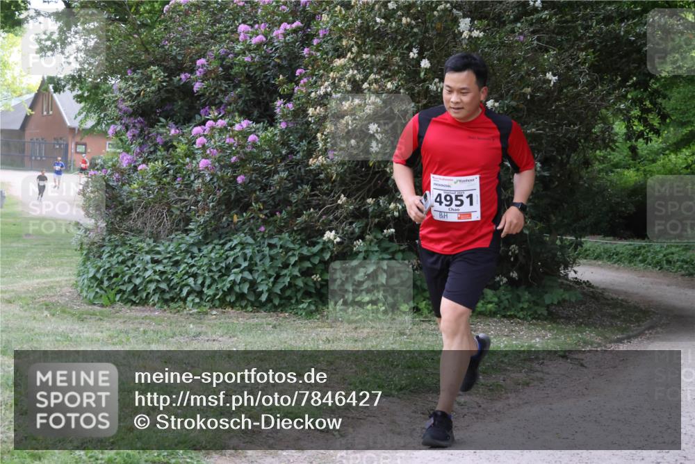 17.05.2025 - Störlauf Strokosch-Dieckow http://msf.ph/oto/7846427 17.05.2025 19:00:49 Laufen 2025, 4951 meine-sportfotos.de