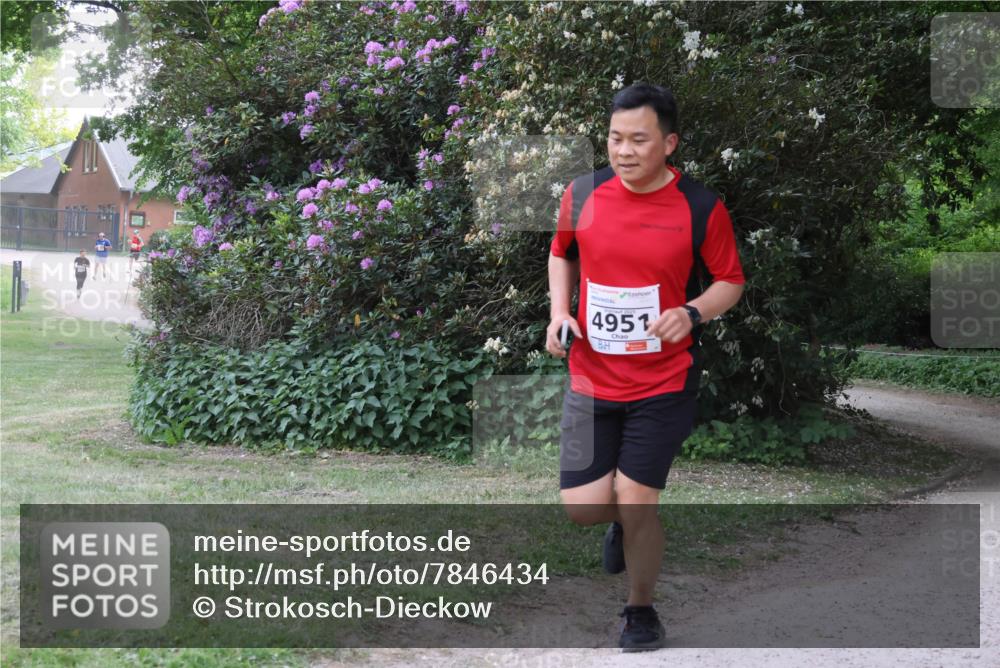 17.05.2025 - Störlauf Strokosch-Dieckow http://msf.ph/oto/7846434 17.05.2025 19:00:49 Laufen 4951 meine-sportfotos.de