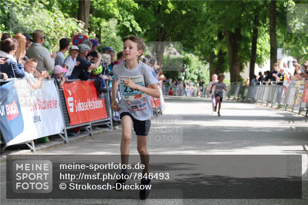 17.05.2025 - Störlauf Strokosch-Dieckow http://msf.ph/oto/7846493 17.05.2025 13:39:15 Ziel 25 meine-sportfotos.de