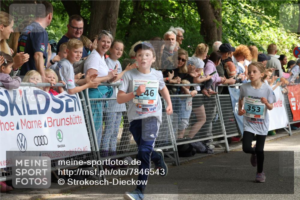 17.05.2025 - Störlauf Strokosch-Dieckow http://msf.ph/oto/7846543 17.05.2025 13:39:47 Ziel 0000, 2025, 46, 353 meine-sportfotos.de