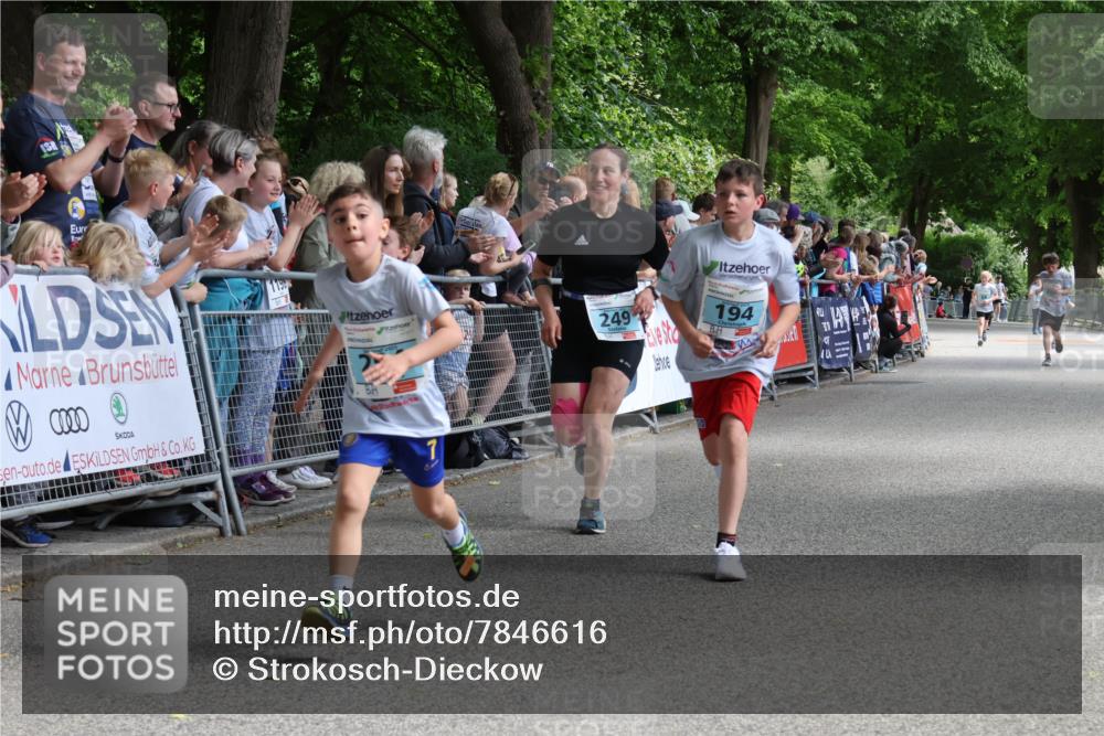 17.05.2025 - Störlauf Strokosch-Dieckow http://msf.ph/oto/7846616 17.05.2025 13:40:34 Ziel 0000, 249, 194 meine-sportfotos.de