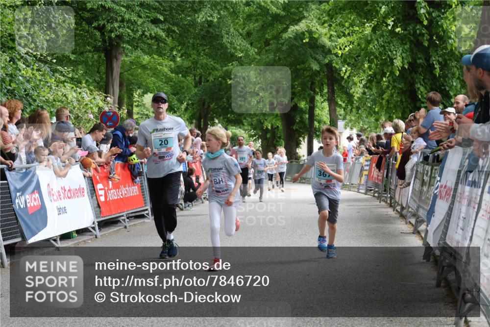 17.05.2025 - Störlauf Strokosch-Dieckow http://msf.ph/oto/7846720 17.05.2025 13:41:39 Ziel 20, 291, 36 meine-sportfotos.de