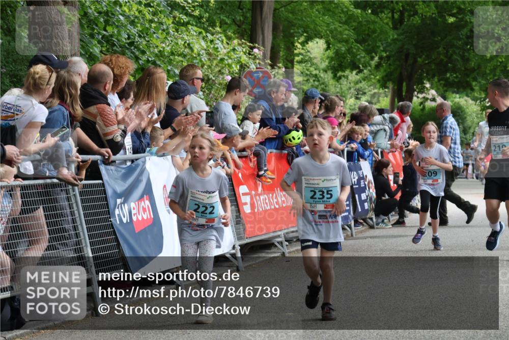 17.05.2025 - Störlauf Strokosch-Dieckow http://msf.ph/oto/7846739 17.05.2025 13:41:48 Ziel 222, 235, 09 meine-sportfotos.de