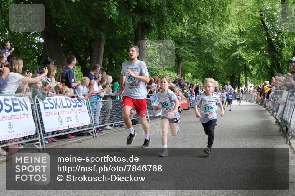 17.05.2025 - Störlauf Strokosch-Dieckow http://msf.ph/oto/7846768 17.05.2025 13:42:01 Ziel 22, 220, 119 meine-sportfotos.de