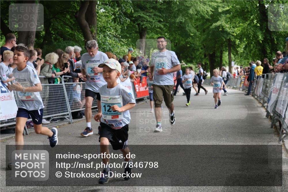 17.05.2025 - Störlauf Strokosch-Dieckow http://msf.ph/oto/7846798 17.05.2025 13:42:11 Ziel 292, 2025, 12 meine-sportfotos.de